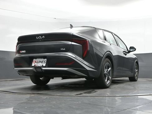 Used 2025 Kia K4 FWD image 38