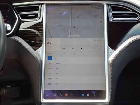 Used 2018 Tesla Model S 75D AWD/4WD image 19