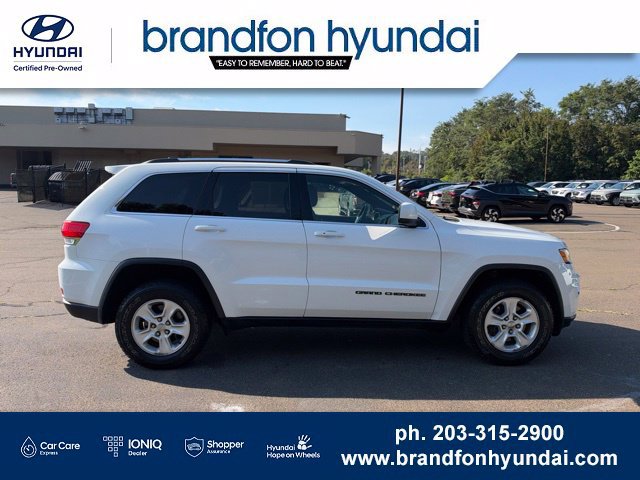 Used 2017 Jeep Grand Cherokee Laredo w/ Quick Order Package 23E AWD/4WD image 7