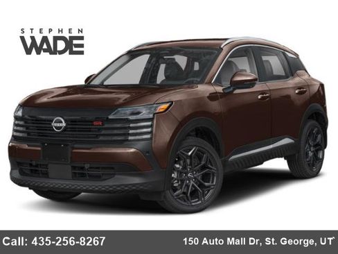 Used 2025 Nissan Kicks SR FWD image 1
