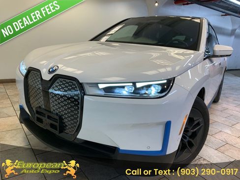Used 2023 BMW iX xDrive50 w/ Premium Package AWD/4WD image 1