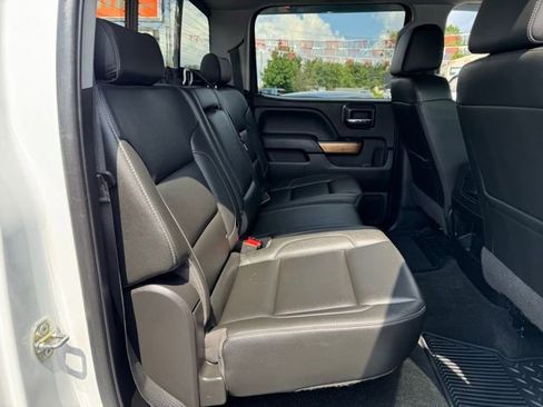 Used 2018 Chevrolet Silverado 3500 LTZ image 17