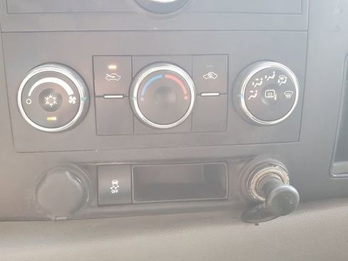 Used 2013 Chevrolet Silverado 3500 W/T RWD image 26