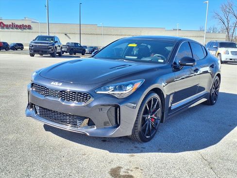 Used 2023 Kia Stinger GT2 image 34