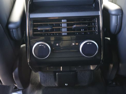 Certified 2025 Land Rover Range Rover Sport SE AWD/4WD image 25