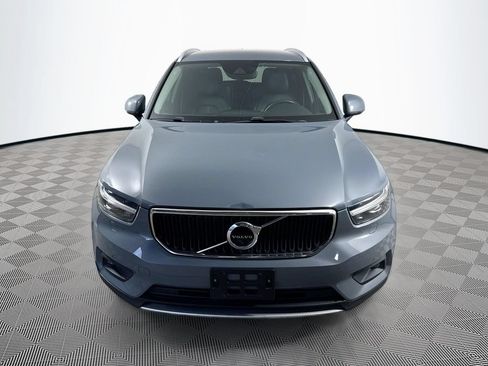 Used 2021 Volvo XC40 T5 Momentum AWD/4WD image 2