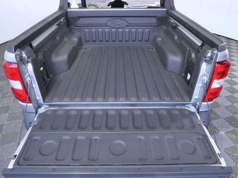 Certified 2022 Ford Maverick XLT w/ XLT Luxury Package FWD image 11
