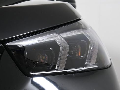 Used 2025 BMW X1 xDrive28i w/ Technology Package image 11