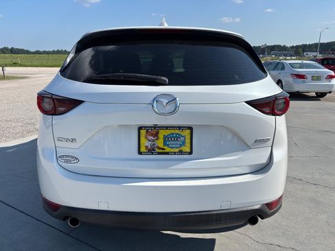 Used 2019 MAZDA CX-5 Sport FWD image 5