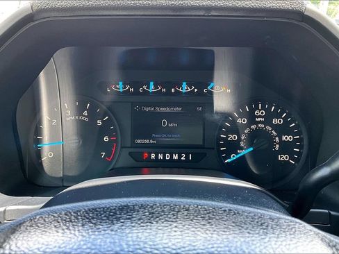 Used 2017 Ford F150 XL w/ Equipment Group 101A Mid RWD image 26
