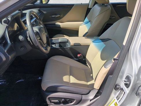 Used 2021 Lexus ES 350 w/ Premium Package image 16