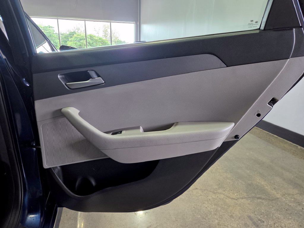 Used 2018 Hyundai Sonata SE FWD image 20
