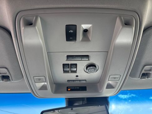 Used 2019 GMC Yukon Denali w/ Denali Ultimate Package image 24