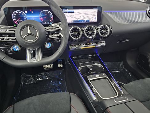 New 2026 Mercedes-Benz GLA 35 AMG 4MATIC image 39