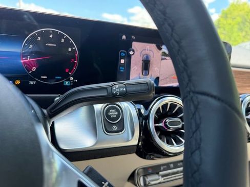 Used 2026 Mercedes-Benz GLB 250 4MATIC image 25