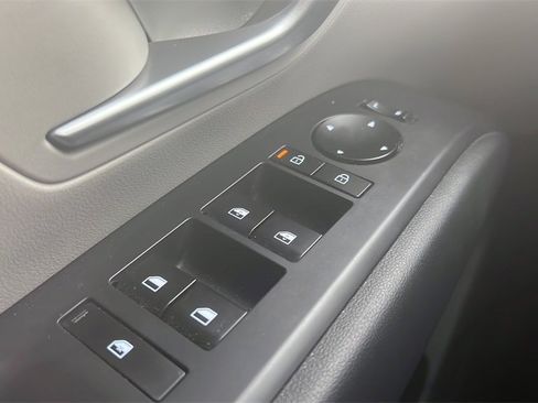 Certified 2025 Hyundai Tucson SEL image 18