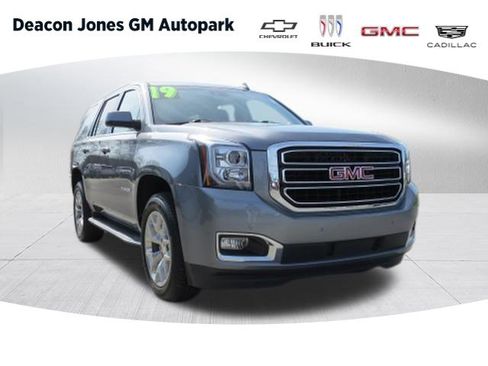 Used 2019 GMC Yukon SLT w/ Open Road Package image 1