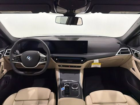 Used 2025 BMW i4 xDrive40i w/ Parking Assistance Package image 29