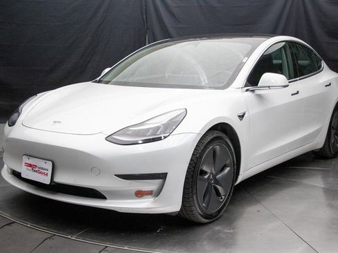 Used 2019 Tesla Model 3 Standard Range Plus image 6