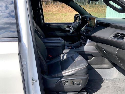 Used 2023 Chevrolet Tahoe RST AWD/4WD image 7