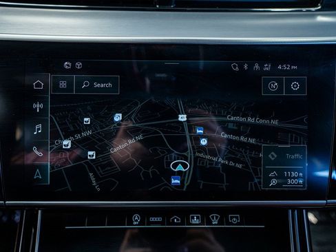 Used 2022 Audi S8 4.0T image 47