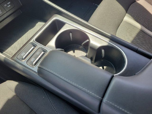 Used 2024 Hyundai Sonata SEL FWD image 17