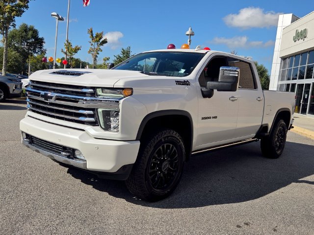 Used 2022 Chevrolet Silverado 3500 High Country AWD/4WD image 4