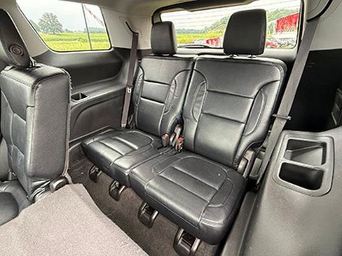 Used 2017 GMC Acadia SLE AWD/4WD image 15