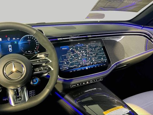 New 2026 Mercedes-Benz E 53 AMG e 4MATIC Sedan image 8