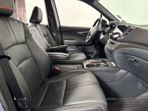 Used 2022 Honda Passport TrailSport image 19