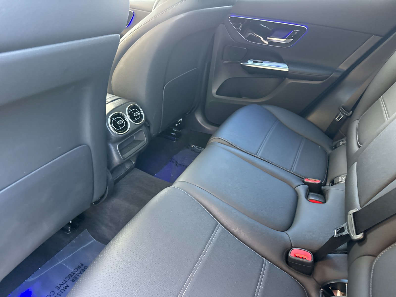 Certified 2026 Mercedes-Benz GLC 300 4MATIC image 12