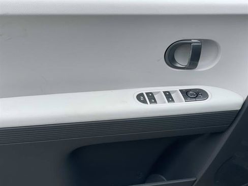 New 2026 Hyundai Santa Fe Calligraphy FWD image 18