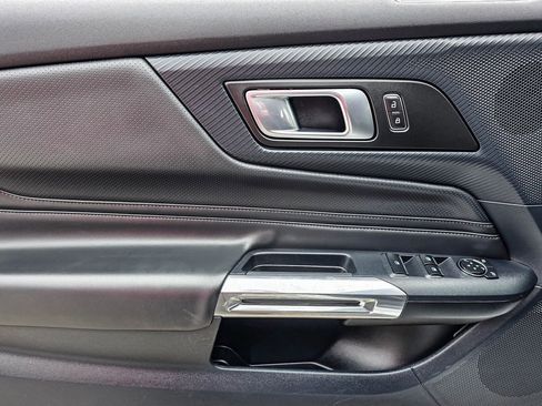 Used 2024 Ford Mustang Premium image 16