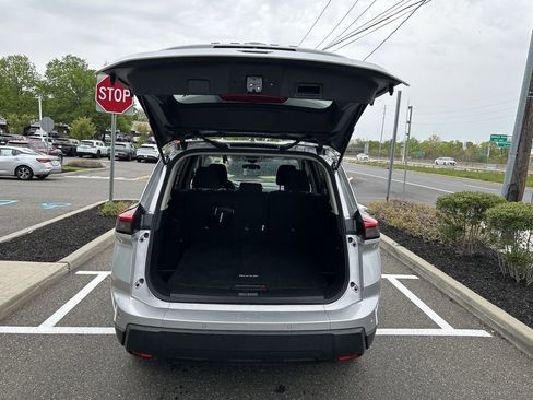 Certified 2024 Nissan Rogue S AWD/4WD image 31