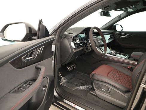 New 2026 Audi RS Q8 performance image 14