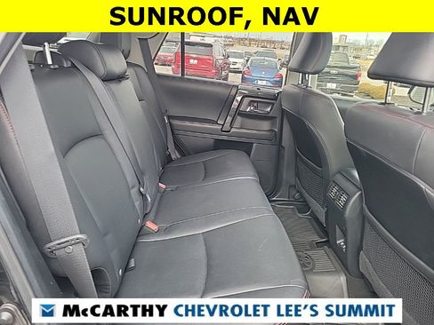 Used 2020 Toyota 4Runner Venture image 22