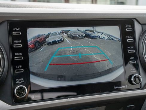 Used 2021 Toyota Tacoma SR5 image 8