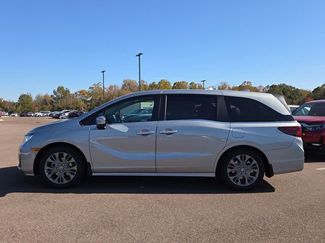 New 2026 Honda Odyssey Touring video 2