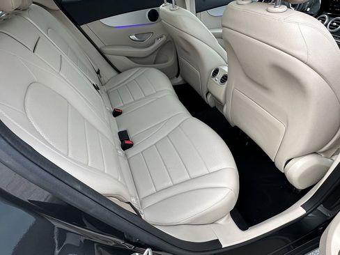 Certified 2022 Mercedes-Benz GLC 300 image 18