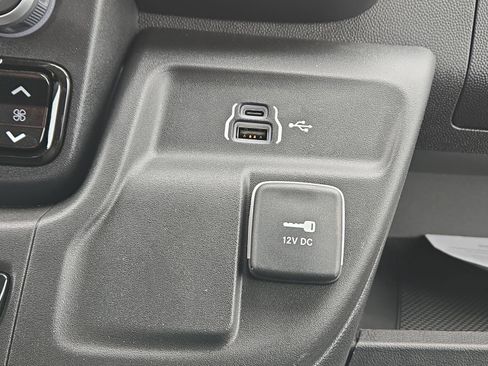 New 2026 RAM ProMaster 2500 image 31