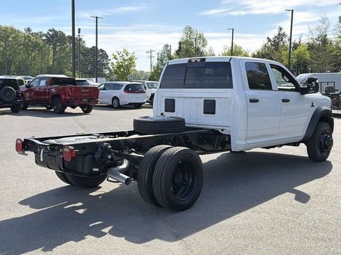 New 2026 RAM 5500 Tradesman AWD/4WD image 12