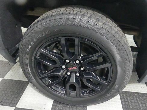 Used 2019 GMC Sierra 1500 Elevation w/ Elevation Value Package image 15