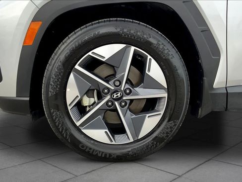 Used 2025 Hyundai Tucson SEL image 11