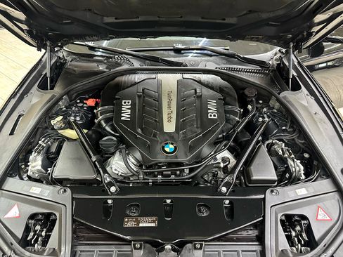 Used 2014 BMW 550i Sedan image 47