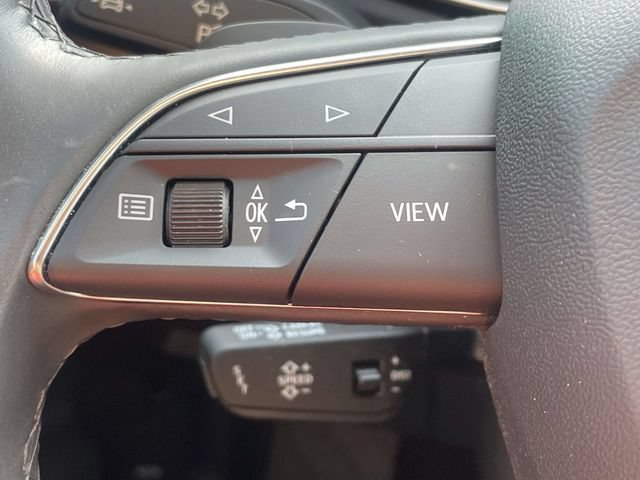Used 2023 Audi Q5 e Premium Plus AWD/4WD image 25