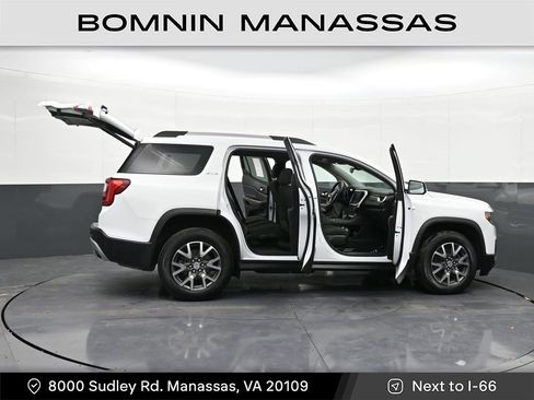Used 2023 GMC Acadia SLE w/ Driver Convenience Package AWD/4WD image 39