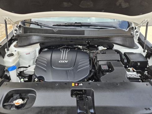 Used 2016 Kia Sorento SX FWD image 16