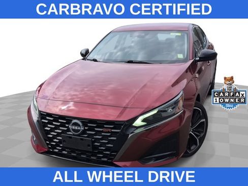 Used 2024 Nissan Altima 2.5 SR AWD/4WD image 1
