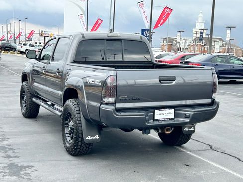 Used 2013 Toyota Tacoma 4x4 Double Cab w/ TRD Off-Road Pkg image 3