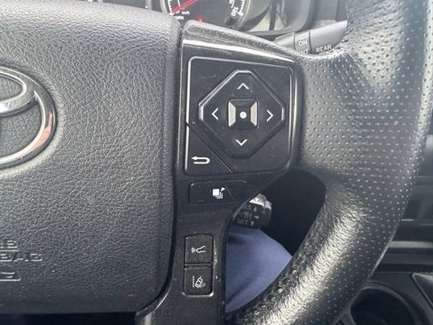 Used 2023 Toyota 4Runner TRD Off-Road Premium image 19